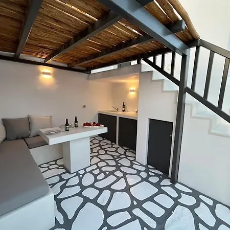 Laullie אורנוס